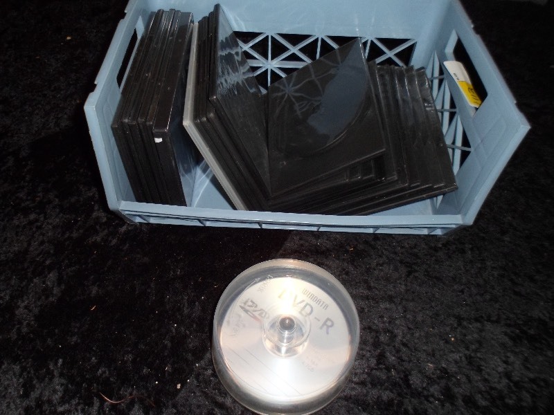 lot 112 image: Lot of Empty DVDCD Holders & Blank DVDs