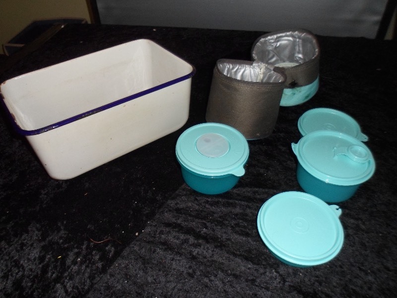 lot 113 image: Large Porcelain Coated Tin Container & Tupperware Holder wContainers