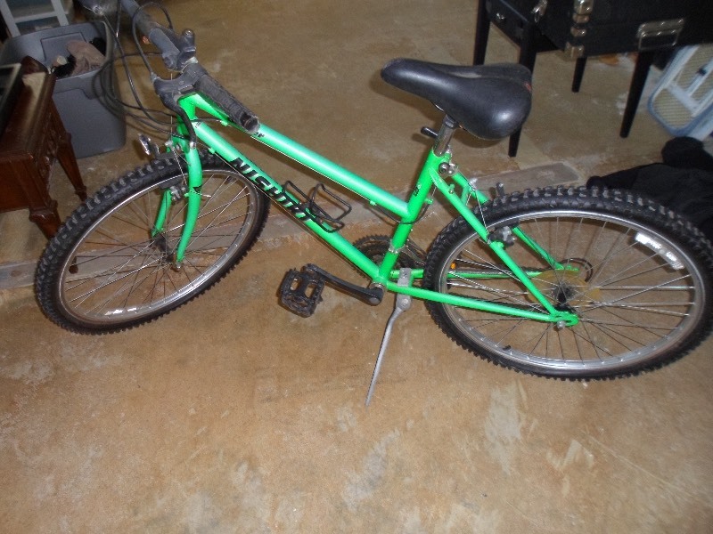 lot 131 image: Womens 26 Nishiki Mountain Bike