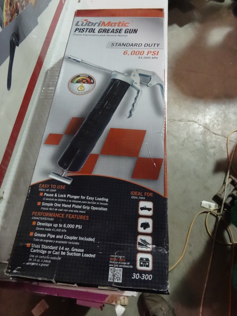 NEW Lubrimatic Pistol Grease Gun pn 30-300