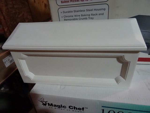 NEW Gibralter White Plastic Mailbox, Wall Mount, No package