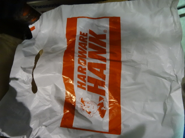 NEW Qty 1000 Plastic Bags 9x11.5 in Labeled Hardware Hank