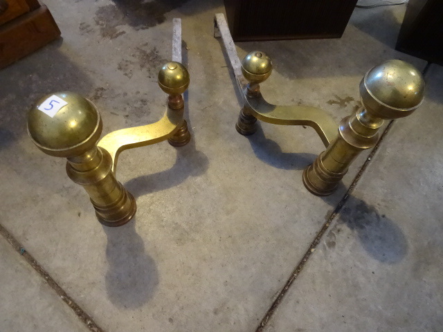 lot 5 image: Fireplace grate holders