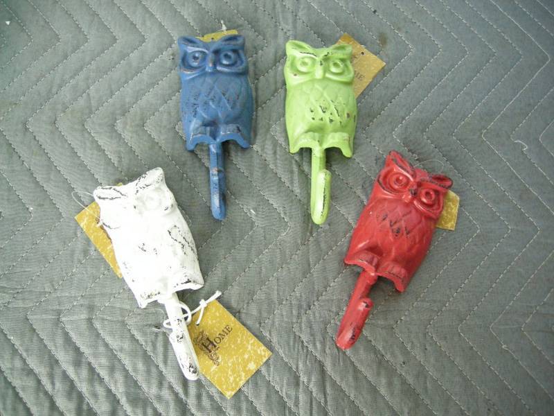 Cast Iron Owl Hooks