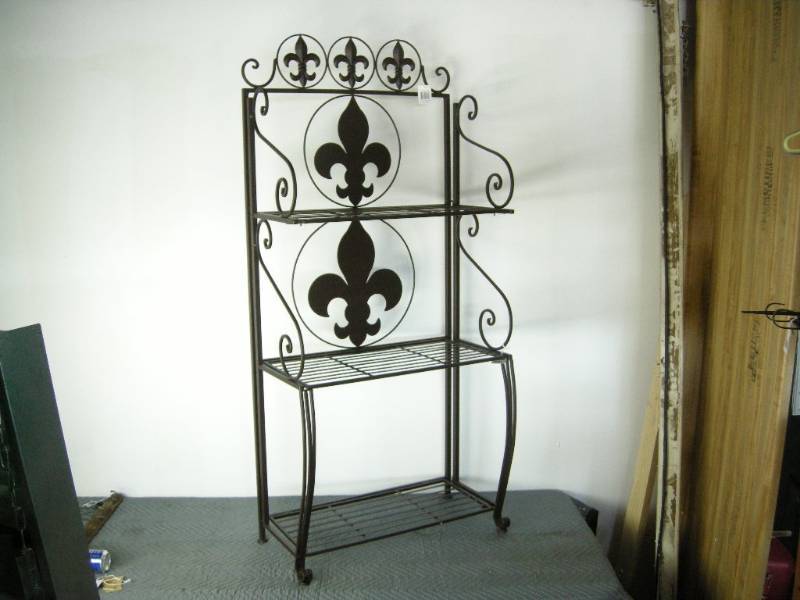 Fleur-de-lis 3 Tier Bakers Rack