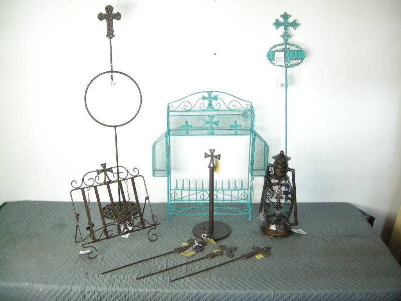 Metal Cross Items