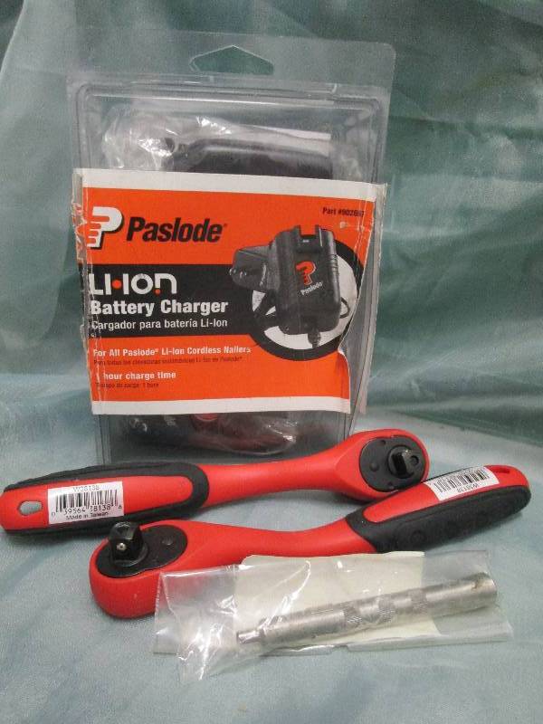 lot 16 image: Paslode Li Ion Battery Charger, 2 p...
