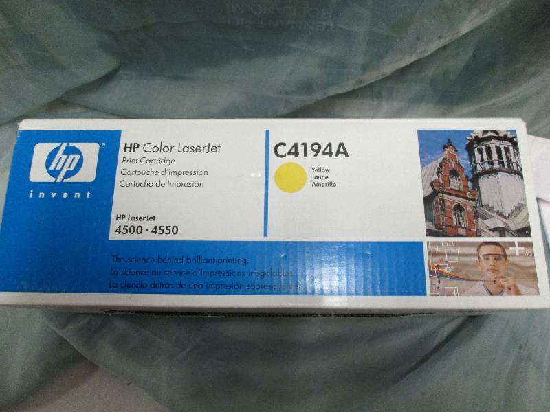 lot 28 image: HP Yellow # C4194A Laser Jet print ...