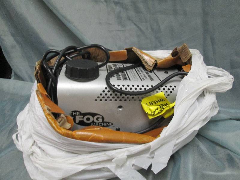 lot 80 image: Fog Machine...