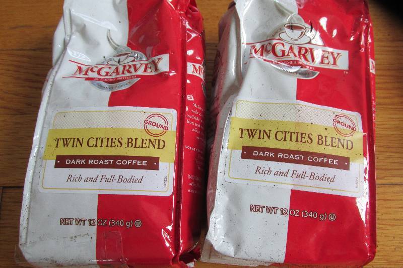 lot 124 image: Gourmet McGarvey Taste of the Twin ...