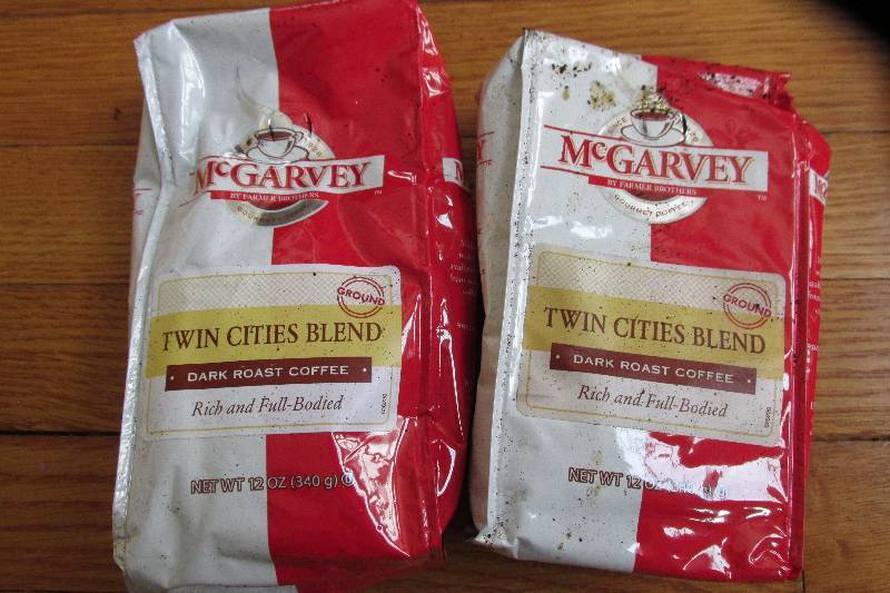 lot 133 image: Gourmet McGarvey Taste of the Twin ...