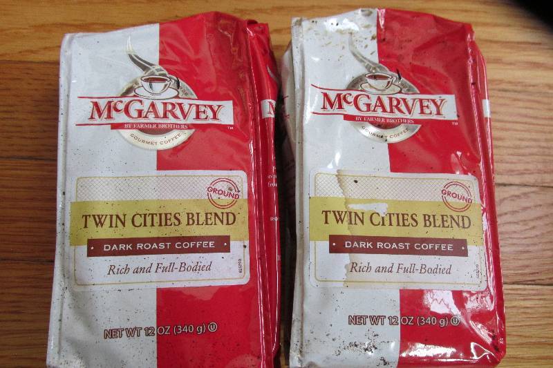 lot 136 image: Gourmet McGarvey Taste of the Twin ...