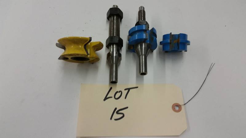 lot 15 image: RouterShaper Bits