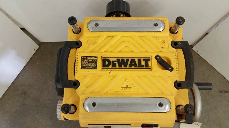 lot 30 image: Dewalt 13 Wood Planer