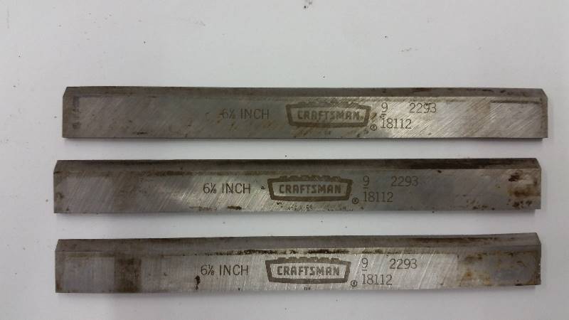 lot 32 image: Planer Knifes