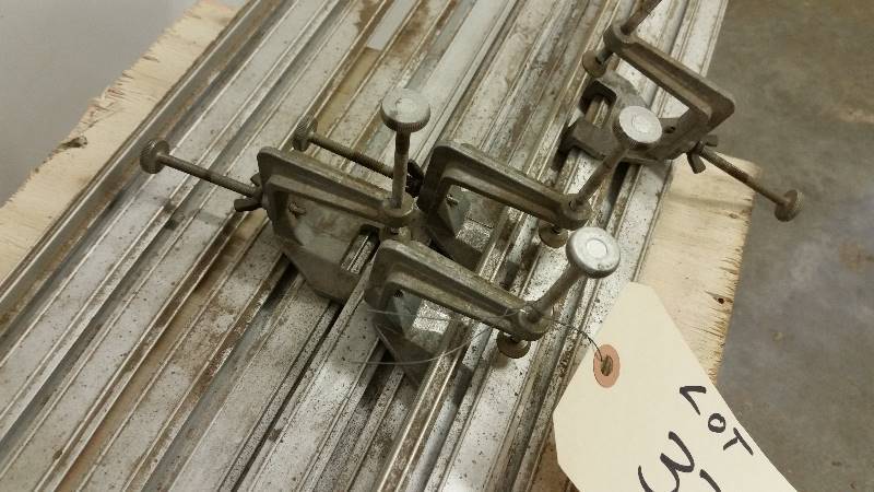 lot 33 image: Wood Rail Clamps