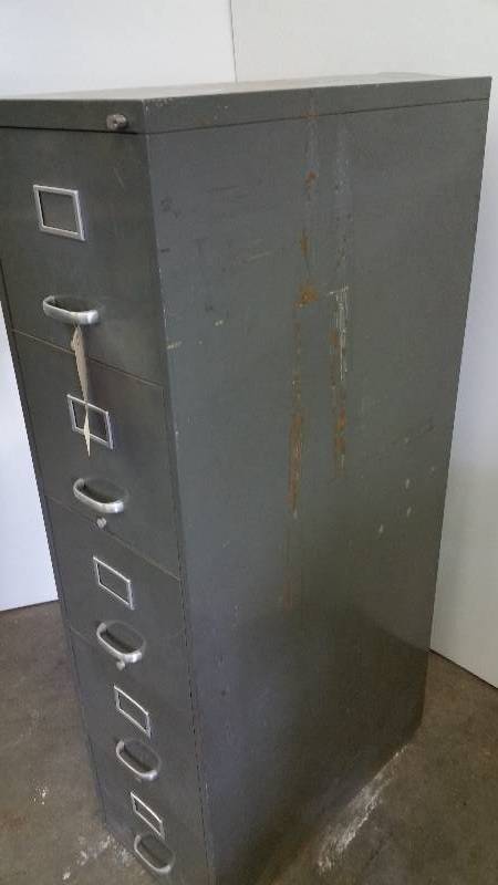 lot 34 image: File Cabinet