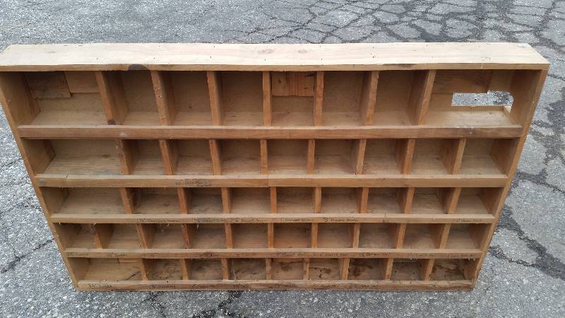 lot 51 image: Wood Bin