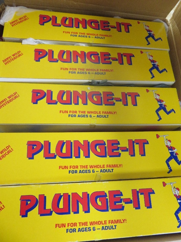 lot 41 image: Lot of 5 Vintage Plunge-It Games