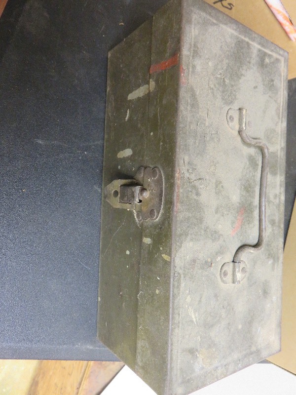 lot 63 image: Vintage Green Metal Tackle Box