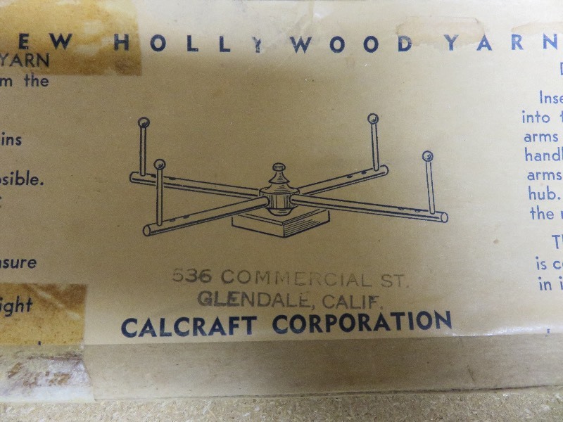 lot 84 image: Vintage The New Hollywood Yarn Reel in Original Box