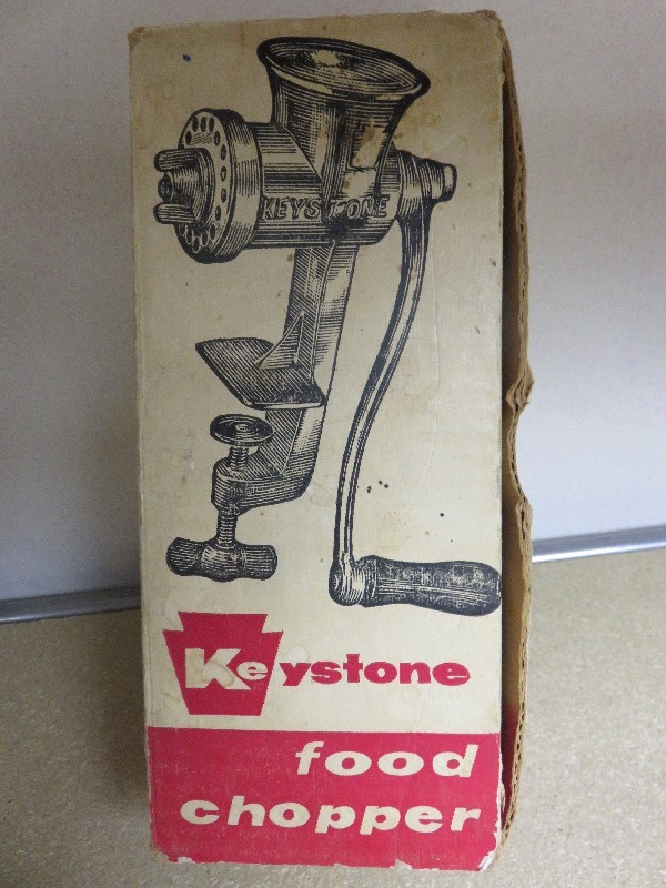 lot 85 image: Vintage Keystone Food Chopper in Original Box