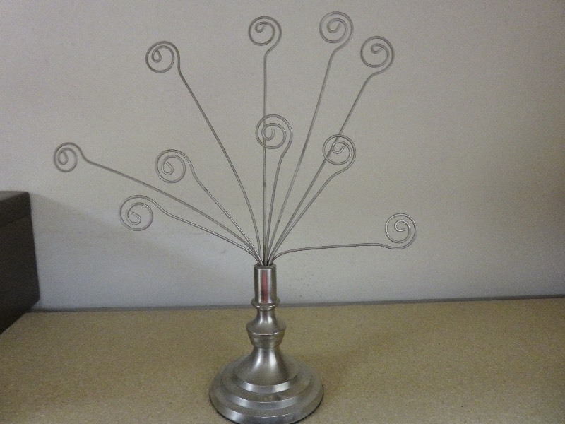 lot 100 image: Photo Albums & Photo Holder