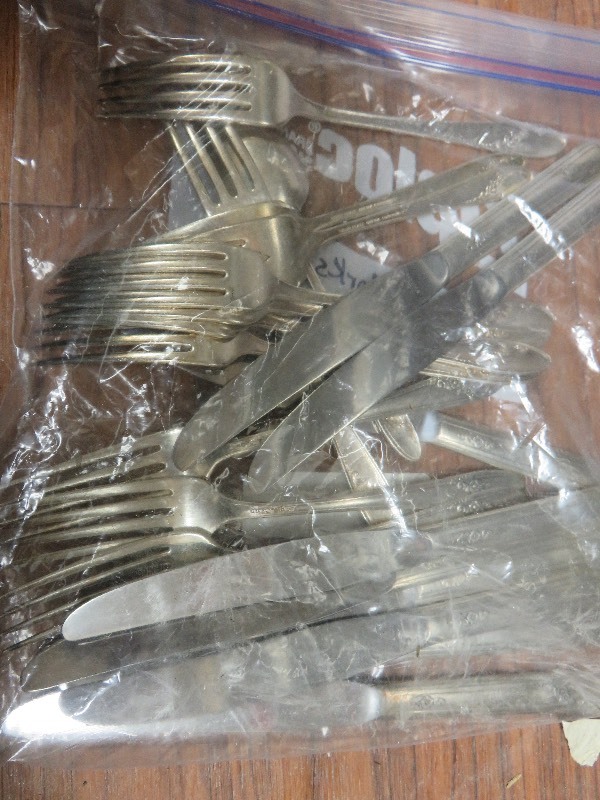 lot 105 image: Flatware Lot Silver Plated