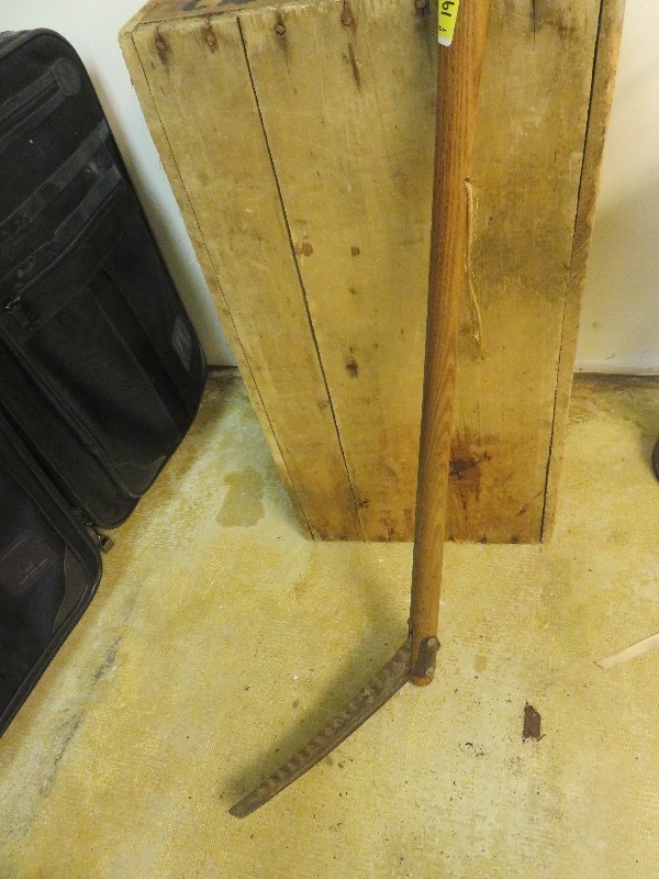 lot 193 image: Antique Scythe