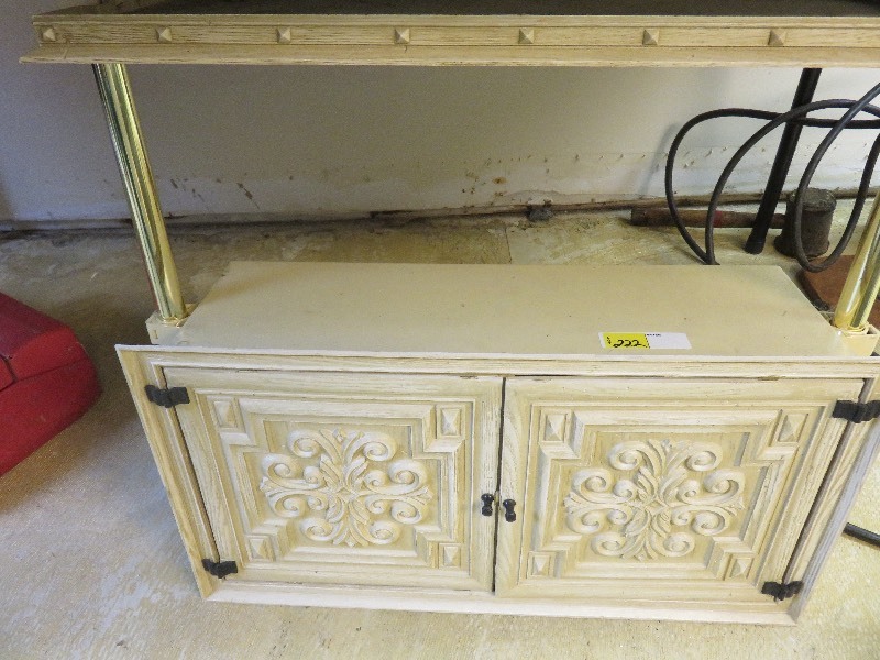 lot 222 image: Vintage Medicine Cabinet
