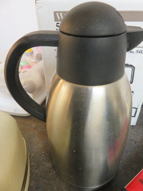 lot 253 image: West Bend Coffeemaker & Carafe