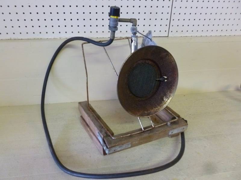 lot 7 image: Sunflower Heater