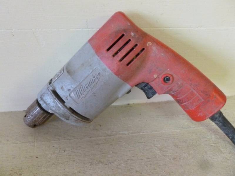 lot 60 image: Power Tools