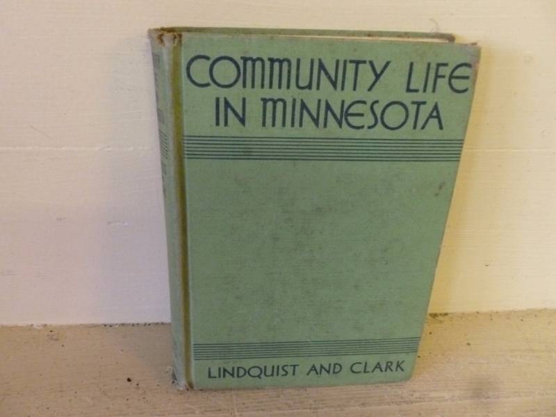 lot 134 image: Vintage Book