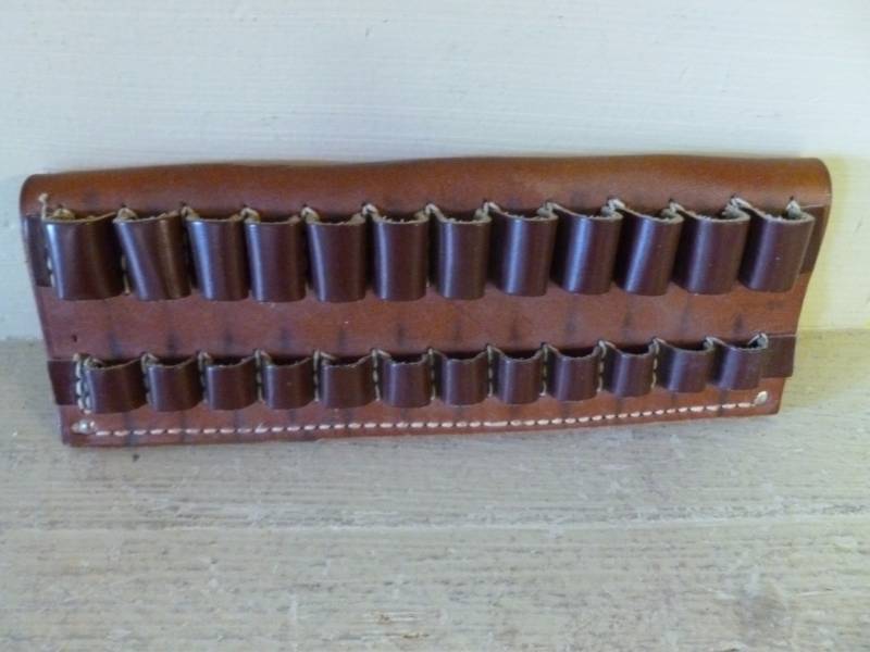 lot 217 image: Ammo Holder
