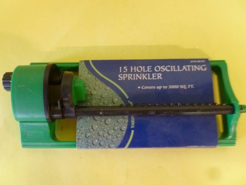 lot 233 image: Lawn And Garden Item