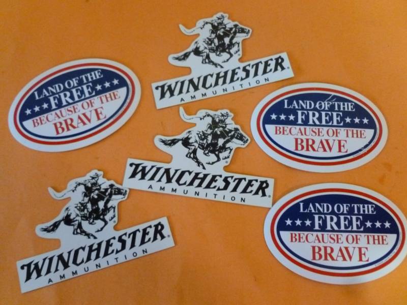 lot 280 image: Winchester Magnets