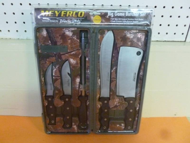 lot 294 image: Knife Set
