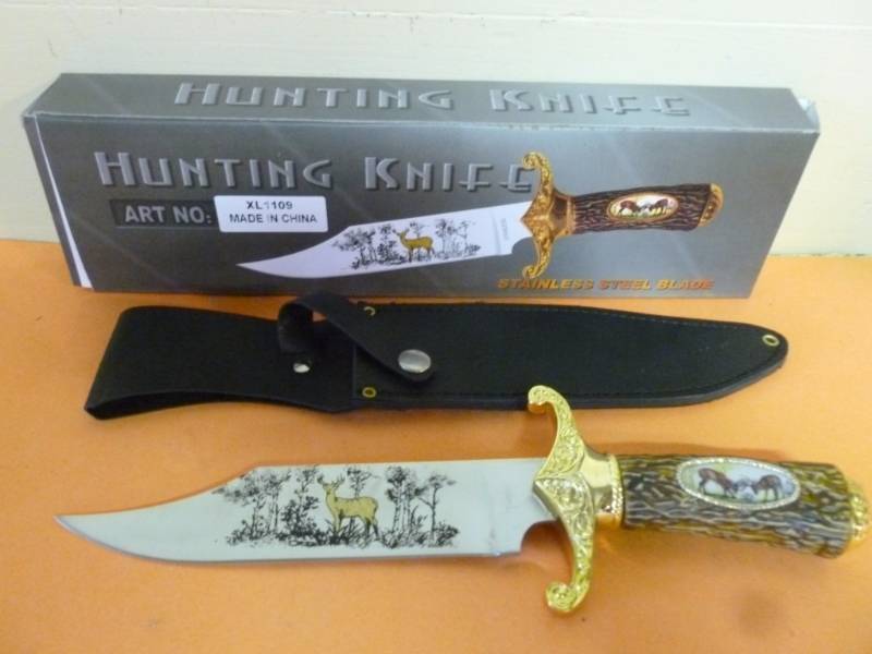 lot 298 image: Knife