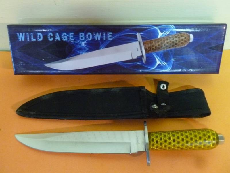 lot 299 image: Knife