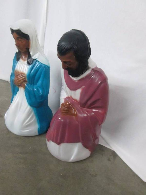 lot 85 image: 3-pc. African American Holy Family Nativity Set