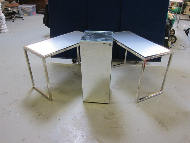 Chrome Display Tables