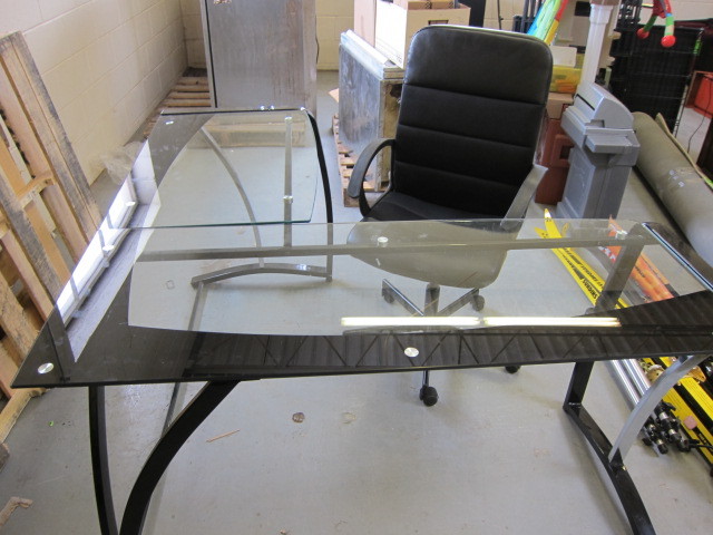 L Shaped Desk with Chair