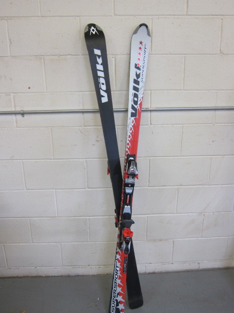 Skis