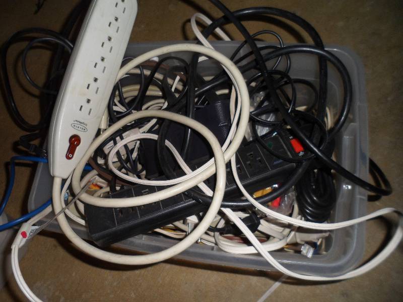 lot 22 image: Tub of Cords & Power Strips