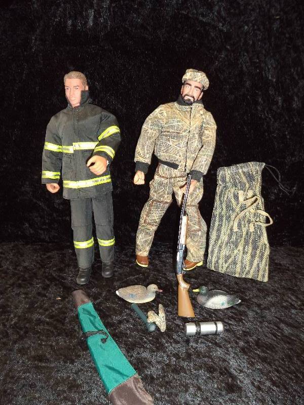 ERTL Duck Hunter Figure, Power Team Firemen