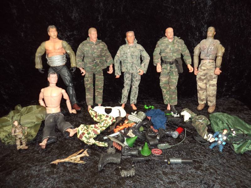 Lot - GI JOE & Accessories & other Misc Figures