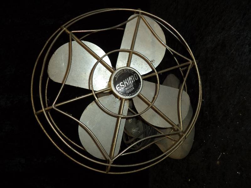 Vintage Eskimo Metal Fan