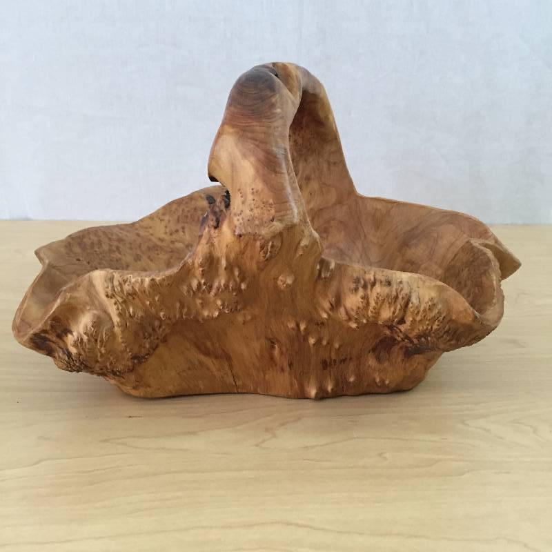 lot 32 image: HUGE 15 Wide SPECTACULAR Knotted Hand Carved NUbby Cypress Wood BURL WOOD Burlwood Stump Natural Primitive Rustic BASKET w Handle WITH Professionally Repaired Crack