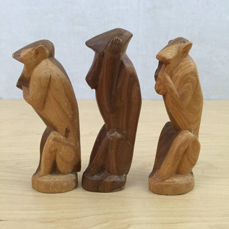 lot 58 image: Vintage African Rare Style Two Toned Hand Carved Wood Speak No Evil, Hear No Evil, See No Evil Wise Monkeys